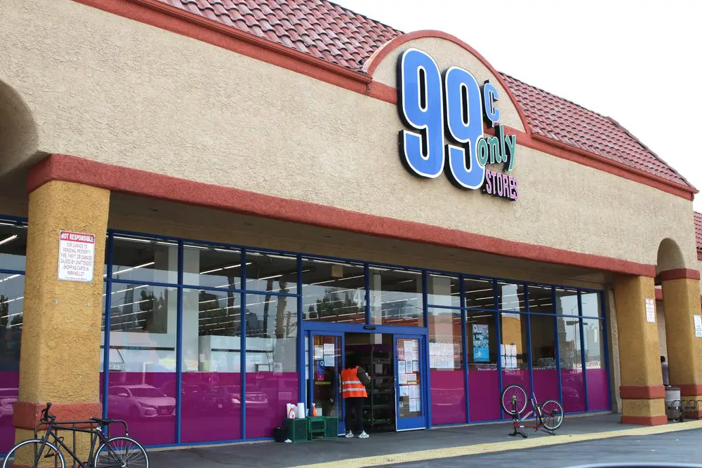 В Калифорнии закрывается сеть 99 Cents Only. Какие есть альтер