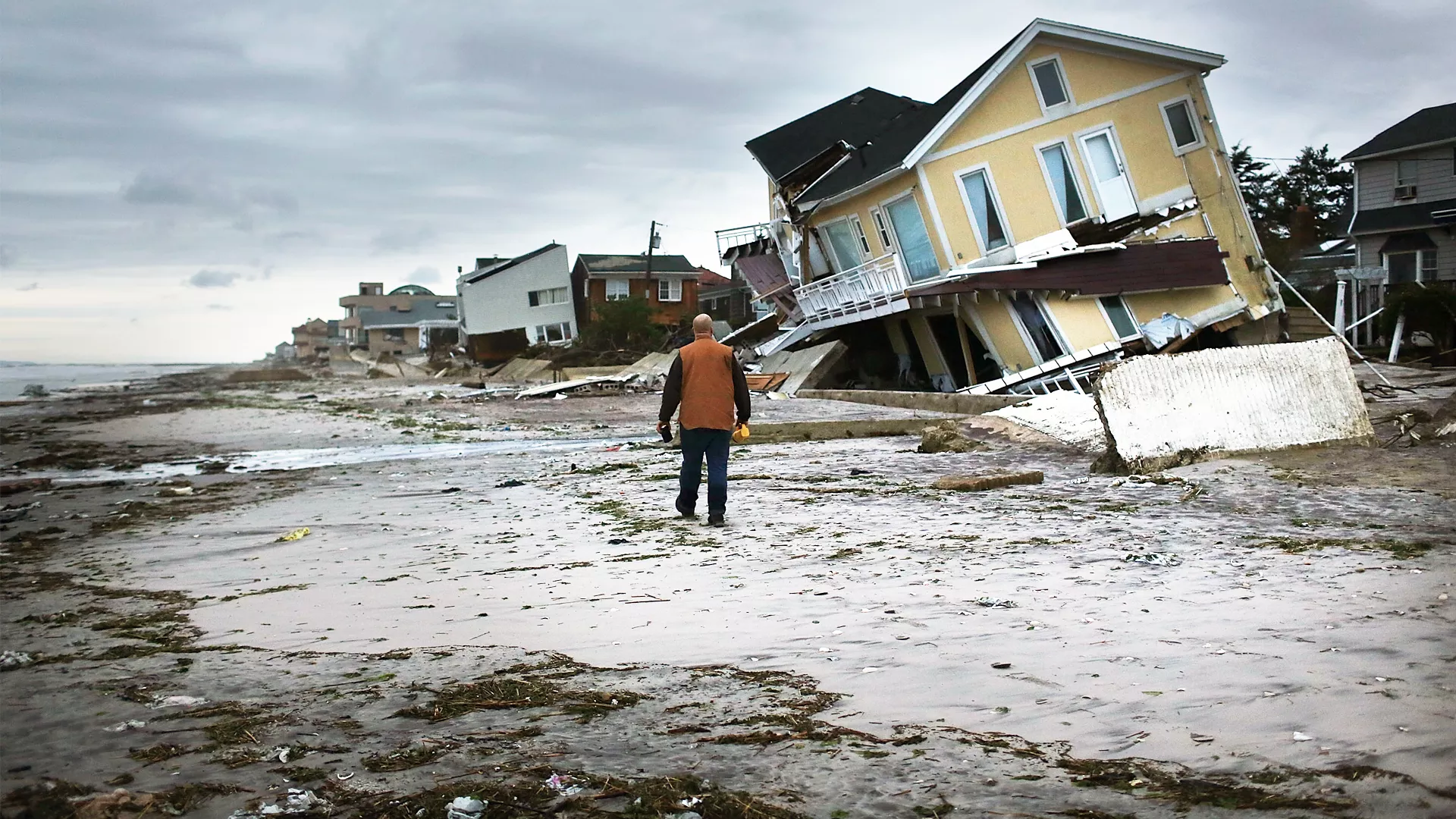 5 самых сильных ураганов в истории США