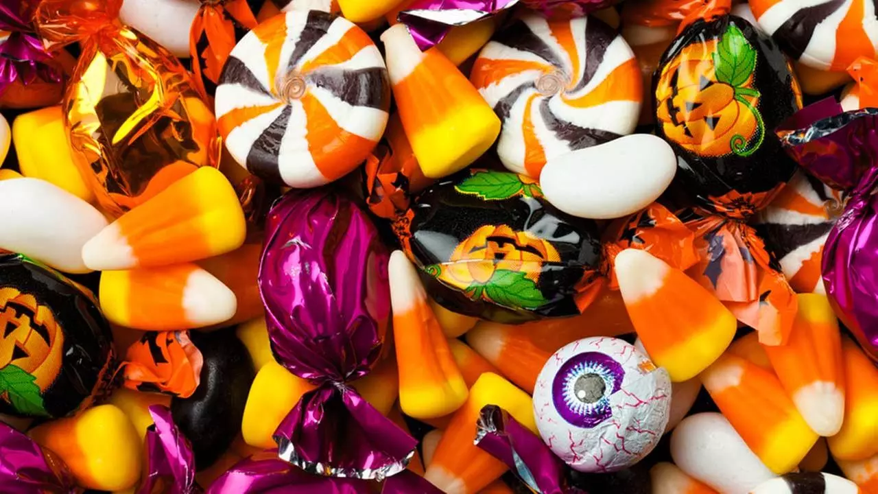 10 здоровых альтернатив конфетам на Хеллоуин