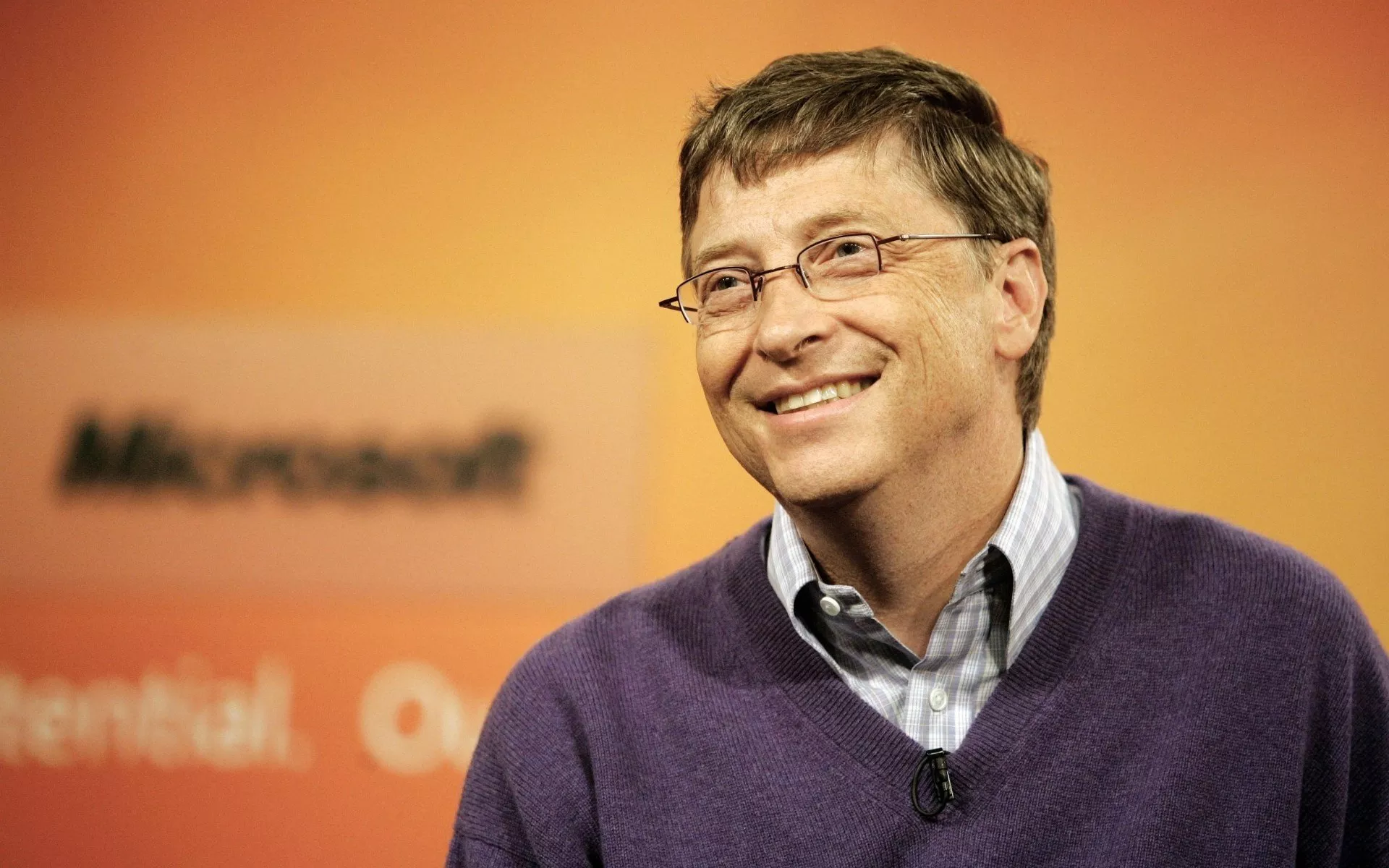 Билл Гейтс впервые прокомментировал слухи вокруг чипирования