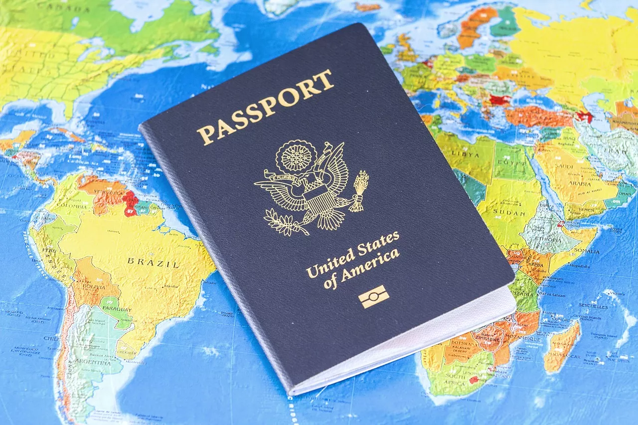 Bloomberg: в этом году рекордное количество американцев отказывается от гражданства