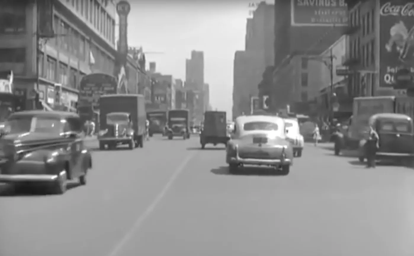 Нью-Йорк снятый на «видеорегистратор» в 1945 году