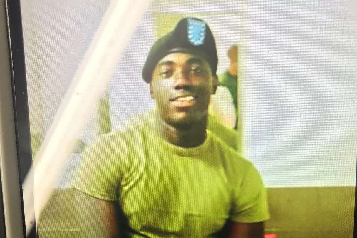 28-летний военный погиб, спасая людей в смертоносном пожаре в Бронксе