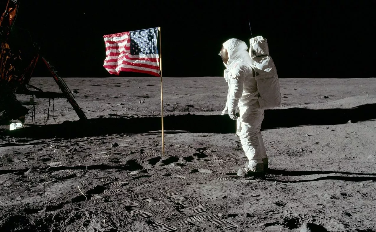 В октябре американцы снова попытаются вернуться на Луну