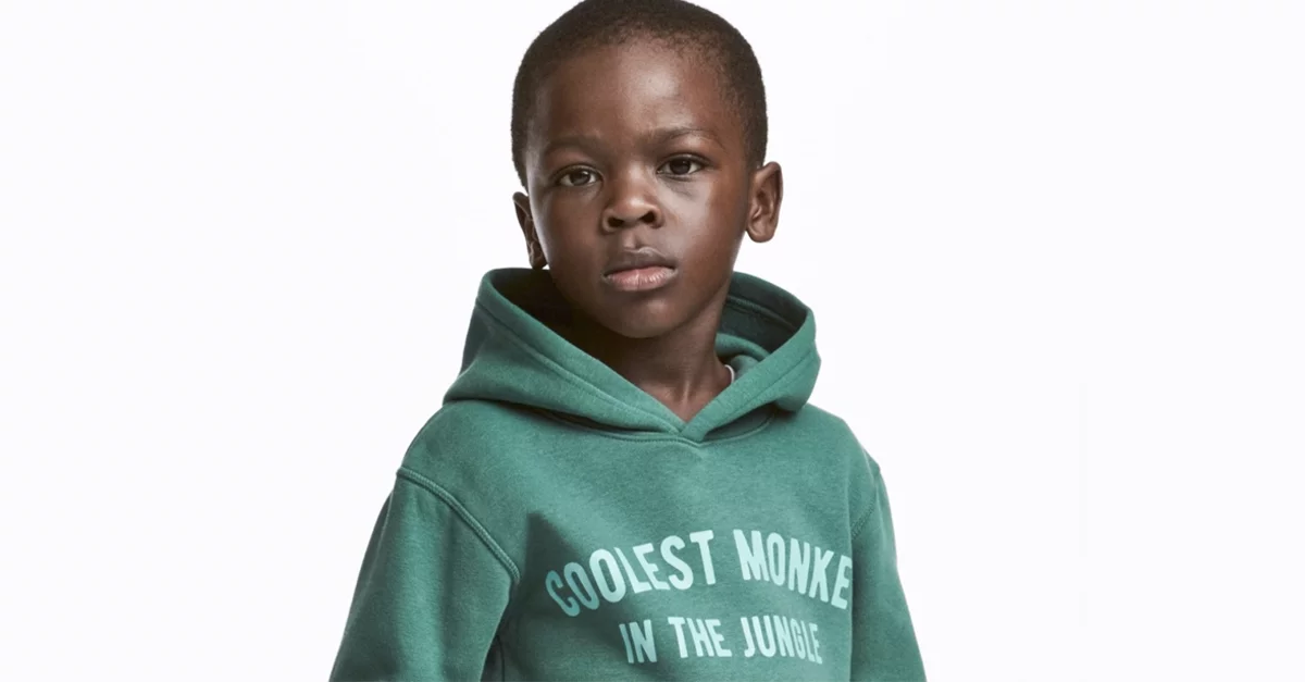 «Самая крутая обезьянка в джунглях»: как H&M обвинили в расизме