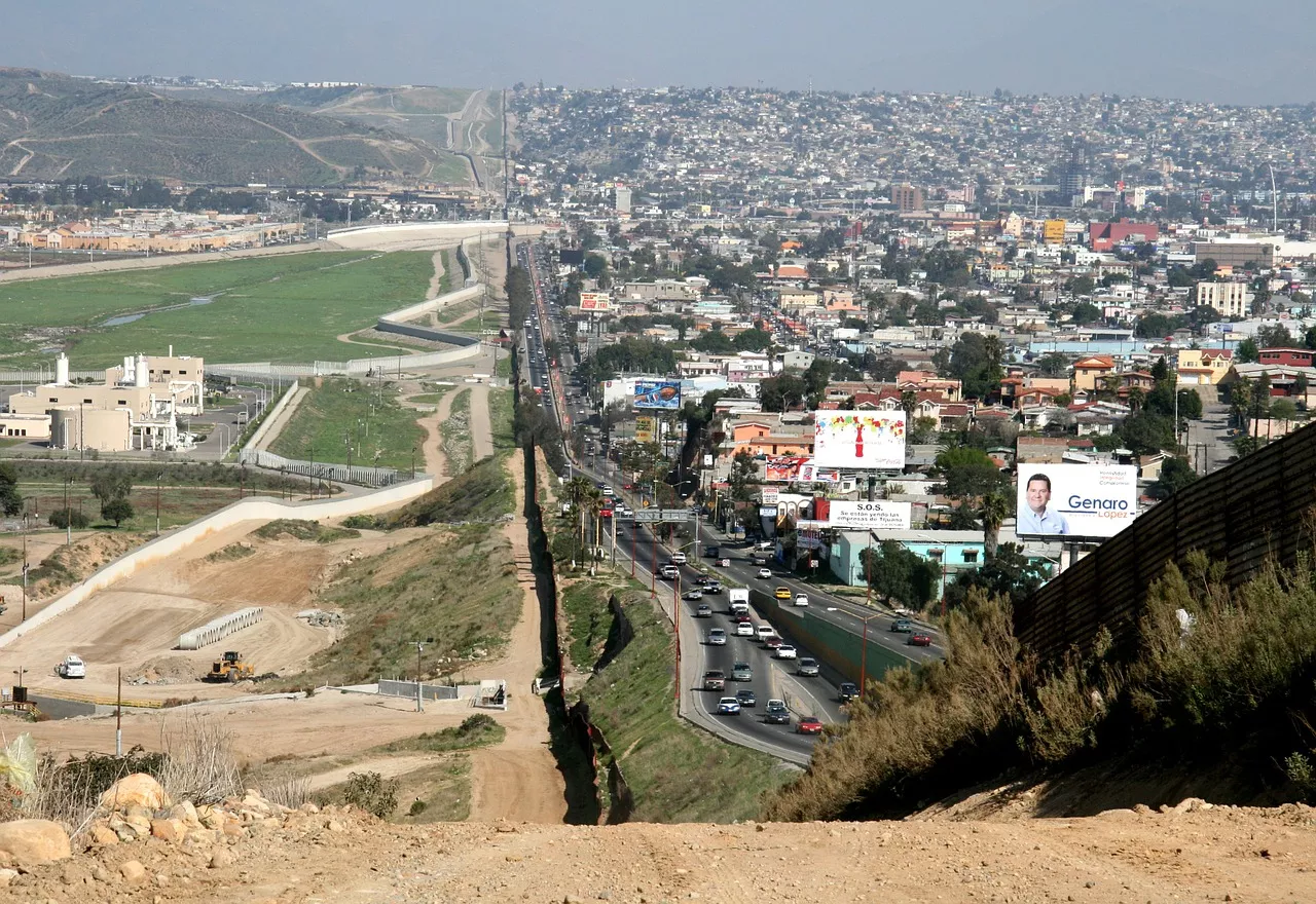 В США отменили «Раздел 42», открыв границу между США и Мексикой. Но есть нюансы