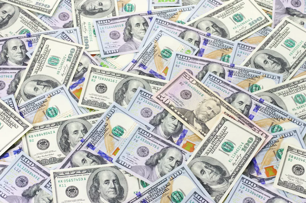 Житель США выиграл $1,3 миллиарда в лотерею, но получит лишь треть от суммы: почему так происходит