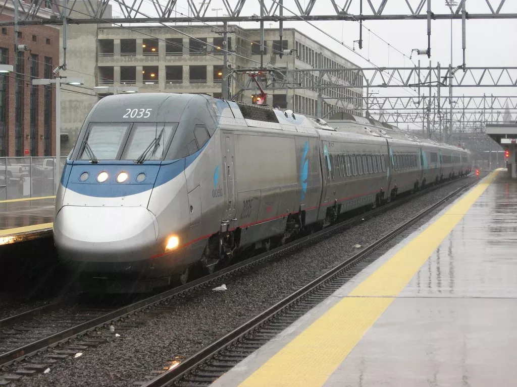 Как получить 50% скидки от Amtrak на летние путешествия