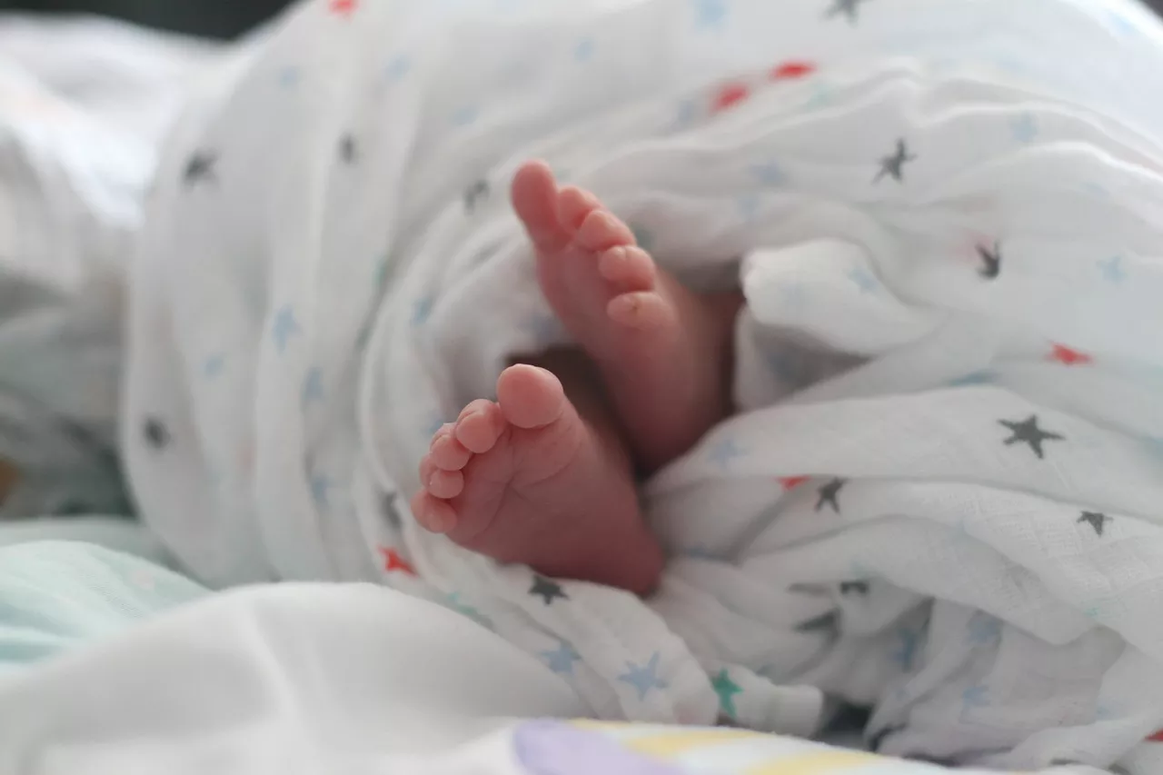 В Штатах родился первый ребенок с антителами к COVID-19