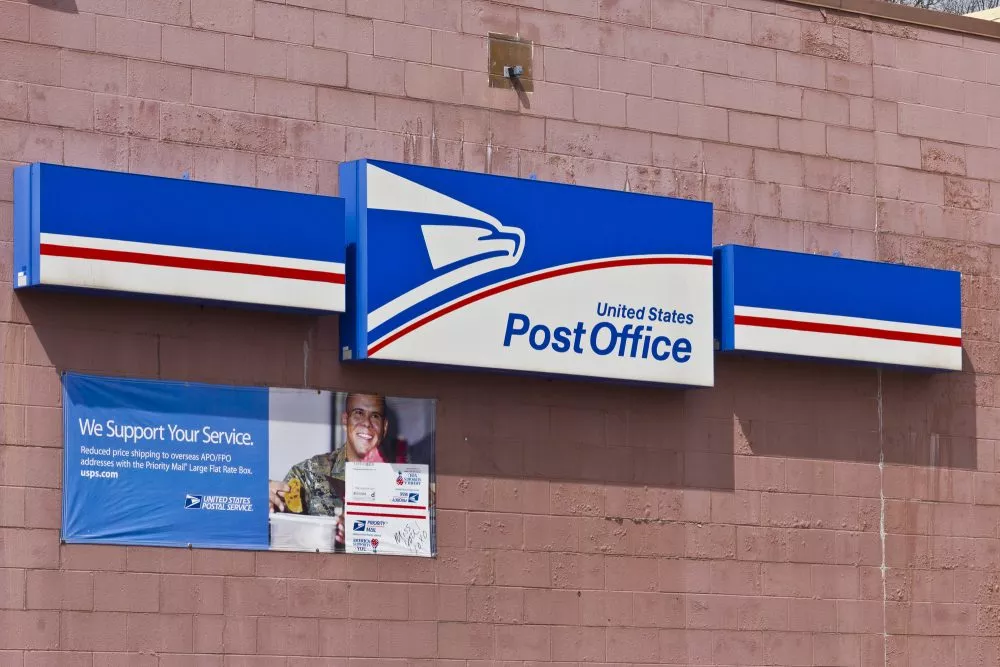 Почтовая служба предупреждает о поддельных марках