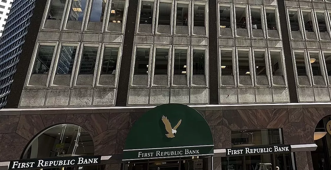 Банк First Republic – третий обанкротившийся банк США